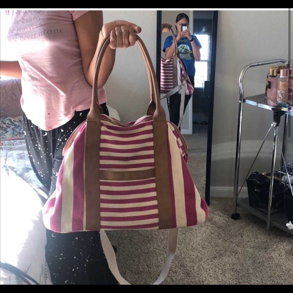 Striped travel bag